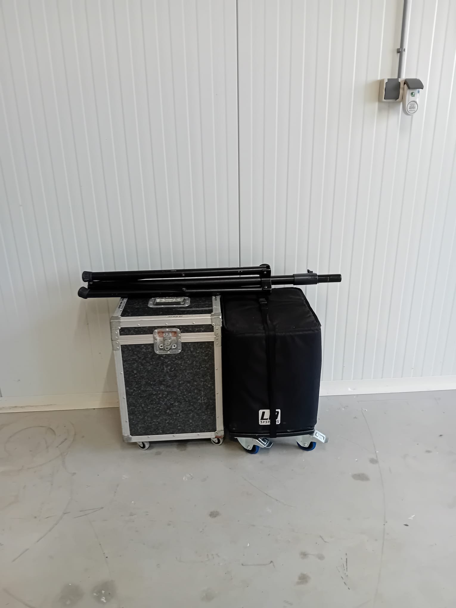 Compact actief PA-systeem €50,00