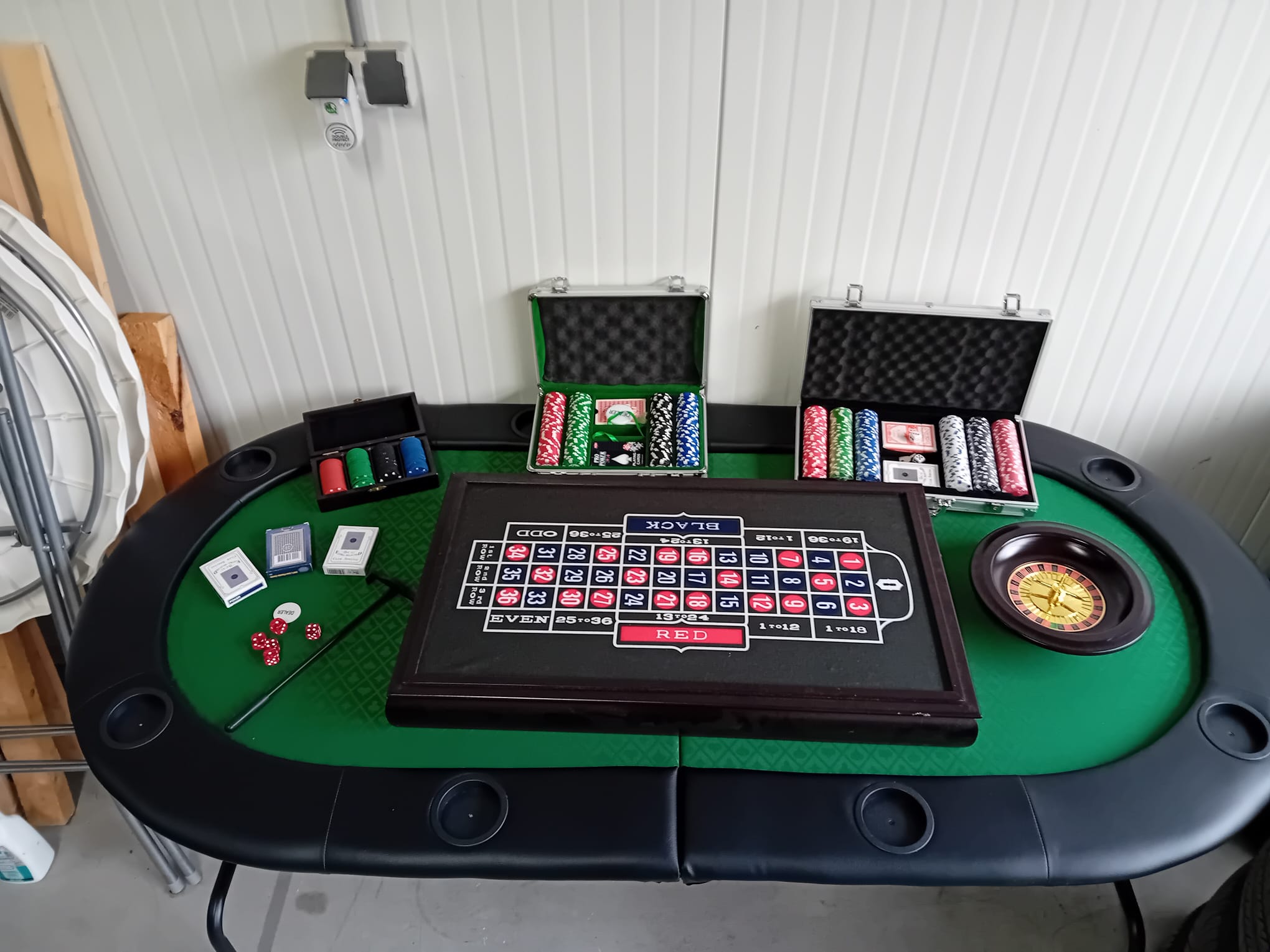 Pokertafel €40,00/€55,00